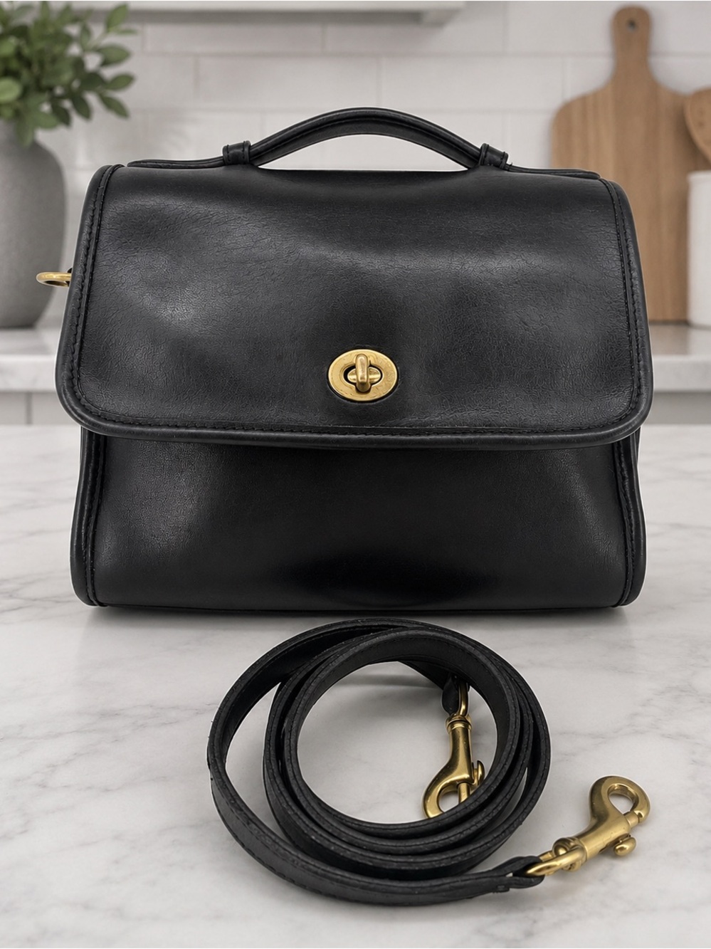 Coach Vintage ‘93 Court #9870 Crossbody Bag Black Leather, Made in USA- - Picture 2 of 11